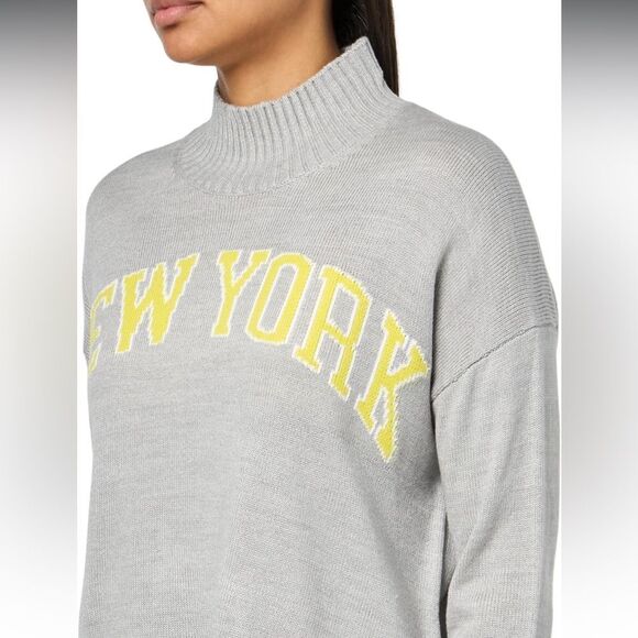 DKNY Gray Crewneck Sweater with BOLD yellow lettering and Ribbed Detailing - Picture 3 of 9